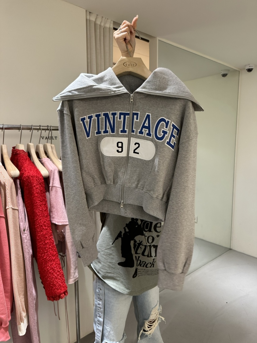 VAULT韓國直郵東大門代購女裝新款推薦職業真品人氣時尚衛衣VAULT衛衣圖色3