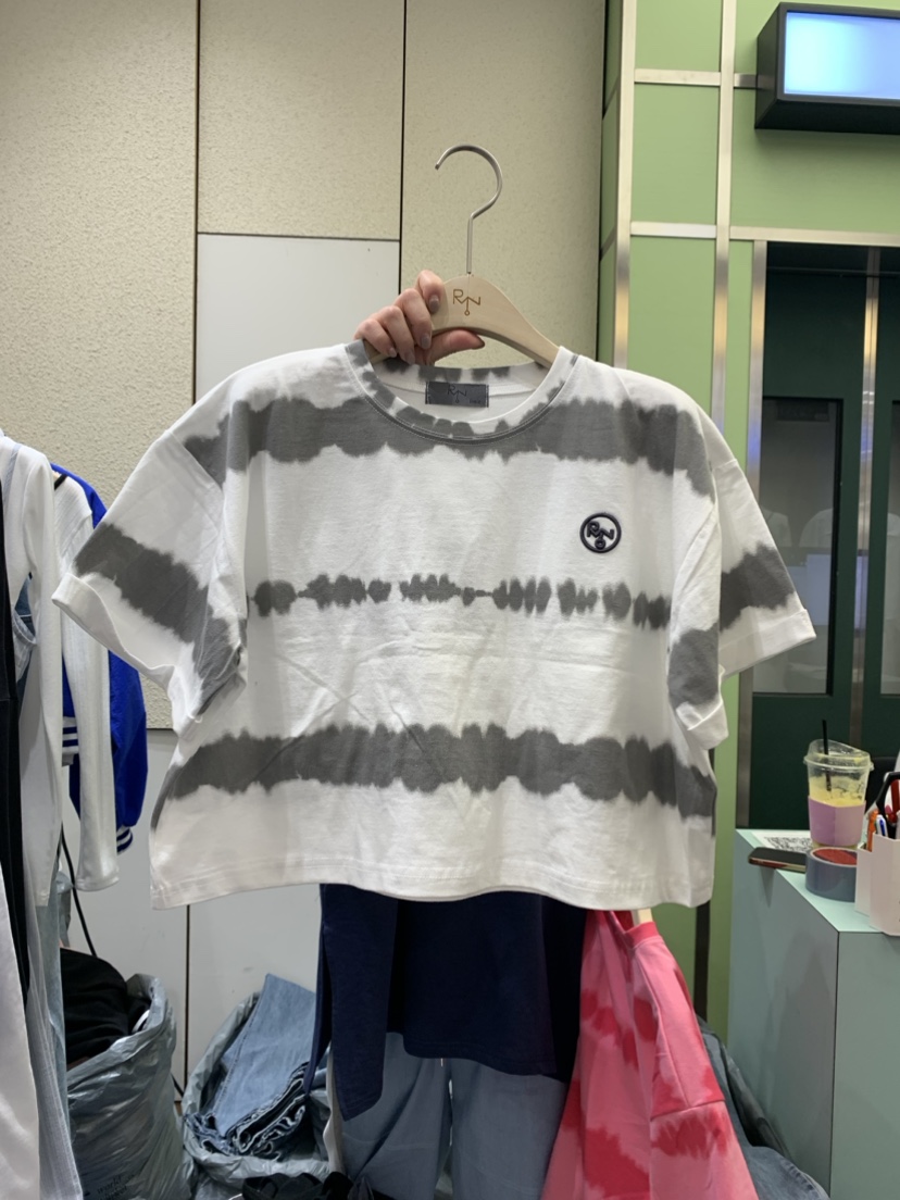 REIZ/RYON韓國直郵東大門實拍女裝新款時尚真品人氣24春夏T恤REIZT恤圖色3