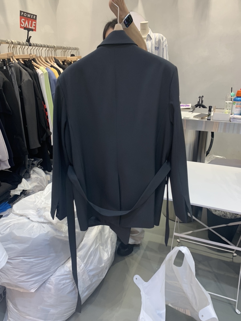 ULTRAORANGE直郵韓國代購女裝新品真品人氣時尚職業西裝西服GILT/ULTRAORANGE西裝/西服
