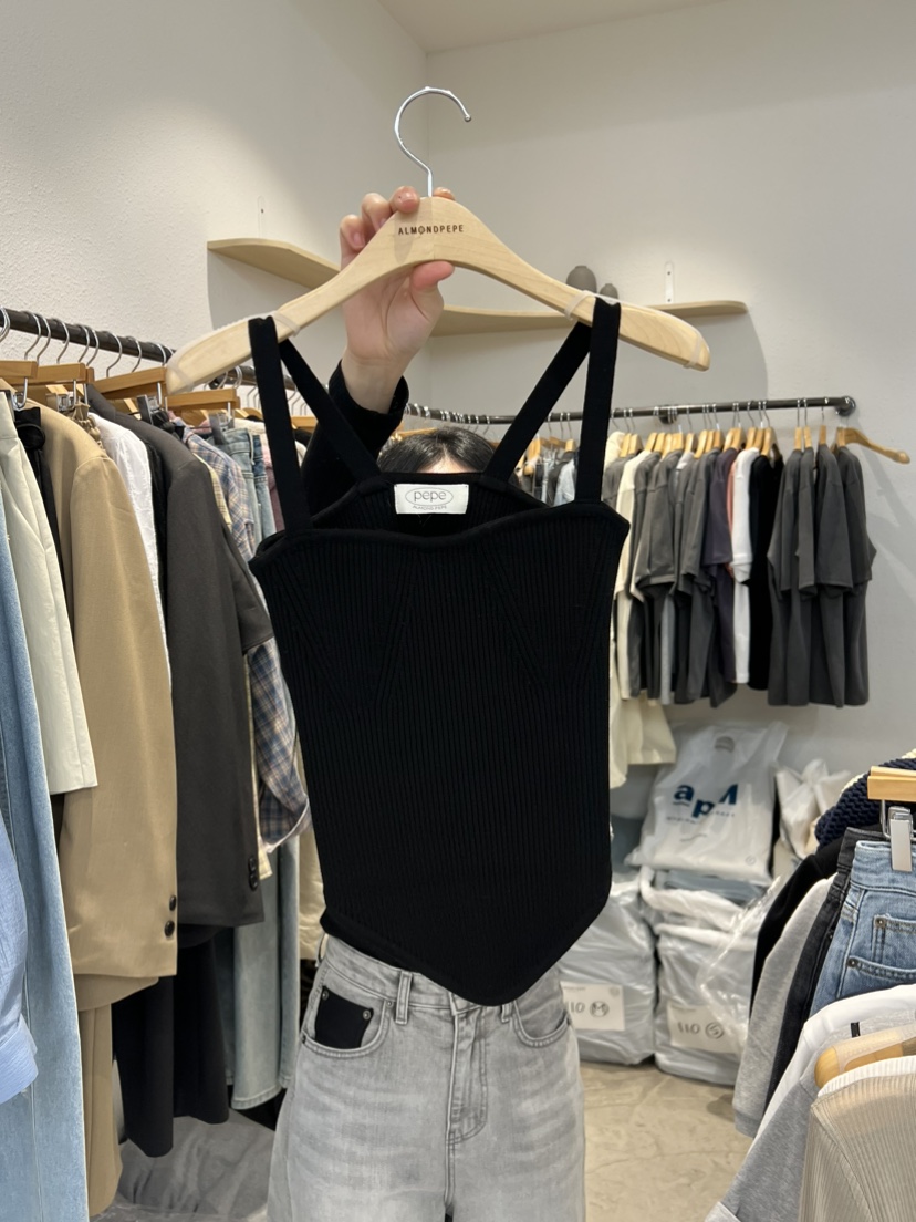 ALMOND PEPE韓國直郵東大門代購女裝新品職業人氣吊帶背心ALMOND PEPE吊帶/背心圖色3