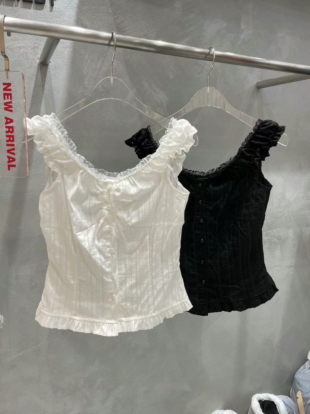 VERLIEBT直郵韓國代購女裝新款熱賣人氣24春夏休閑吊帶背心VERLIEBT吊帶/背心圖色2左二色