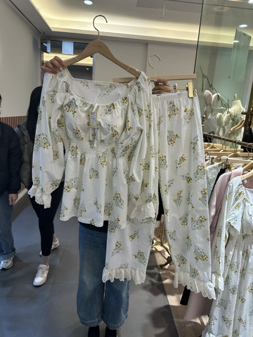 LA LINGERIE-P直郵韓國代購女裝新品24春夏職業熱賣睡衣LA LINGERIE睡衣圖色2