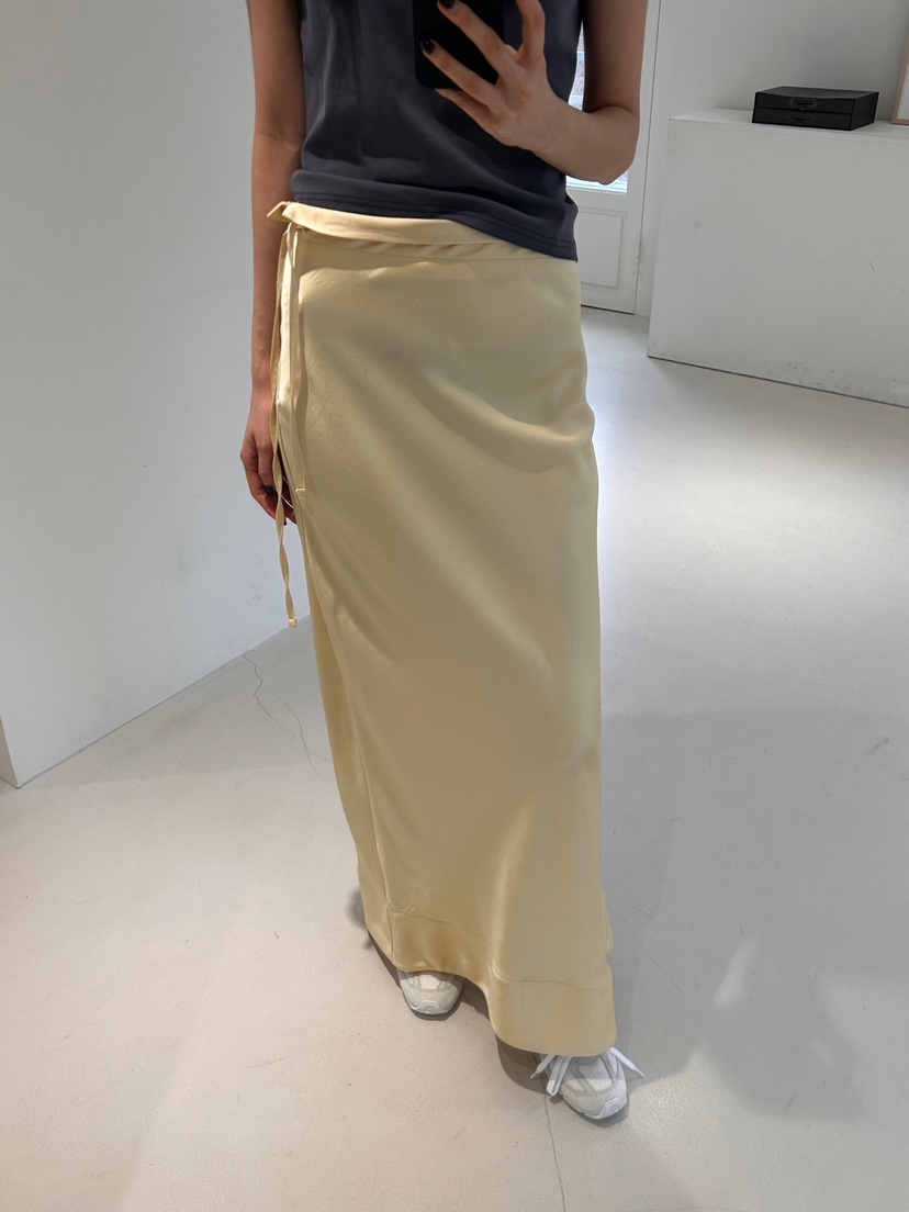 ME MO直郵韓國代購女裝新品真品推薦24春夏職業人氣長裙ME MO長裙