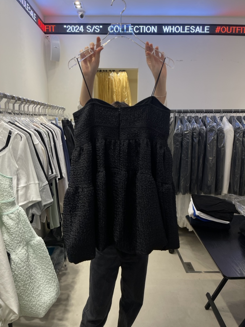 OUTFIT韓國直郵東大門實拍女裝新品人氣熱賣休閑24春夏連衣裙OUTFIT連衣裙圖色2