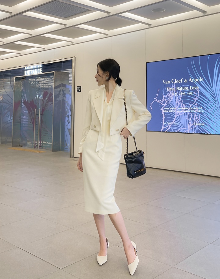 LEA直郵韓國代購女裝新款熱賣職業人氣24春夏真品時尚套裝이향套裝