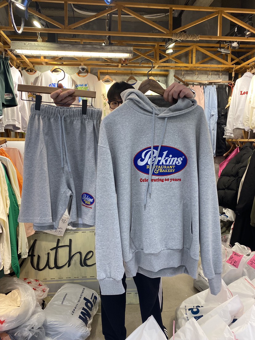 AUTHENTIC-男裝韓國直郵女裝新品職業推薦真品熱賣男士套裝AUTHENTIC-男裝男士套裝圖色2