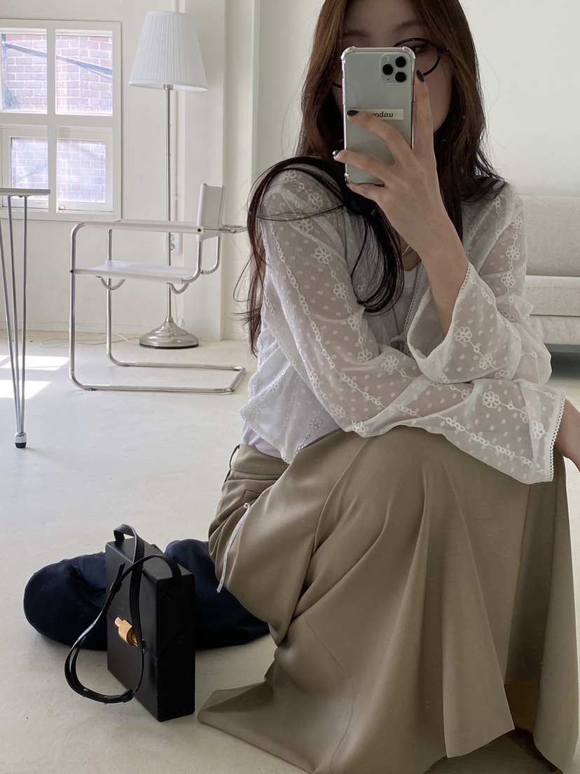 unbound韓國直郵東大門實拍女裝新款推薦職業真品襯衫蕾絲衫UNBOUND襯衫/蕾絲衫
