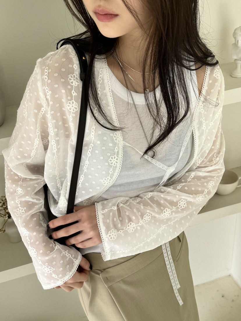 unbound韓國直郵東大門實拍女裝新款推薦職業真品襯衫蕾絲衫UNBOUND襯衫/蕾絲衫