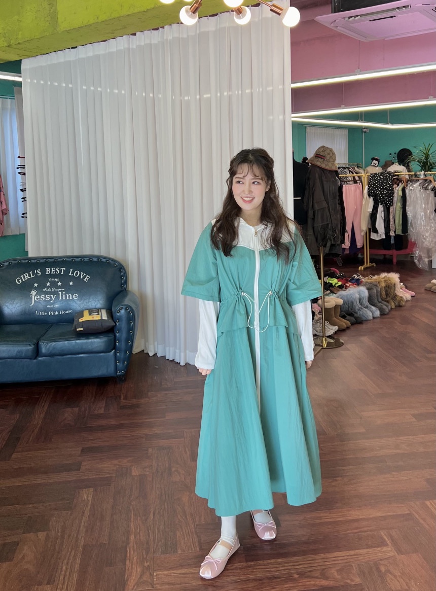 UTH韓國直郵東大門實拍女裝新款24春夏時尚職業連衣裙打折J&C/J.BLANC連衣裙