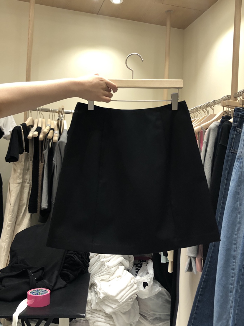 VINTAGE VIBE韓國直郵女裝新款休閑熱賣時尚推薦真品24春夏短裙VINTAGE VIBE短裙圖色2