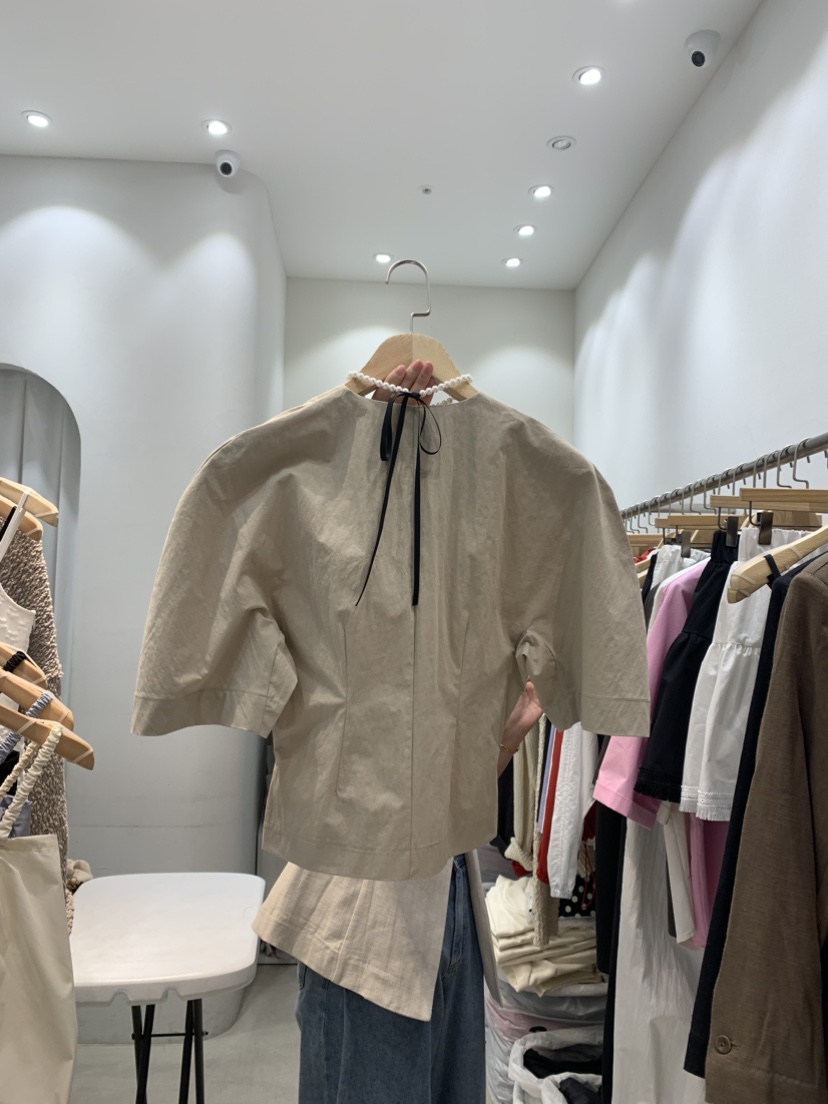 W.FATAL直郵韓國代購女裝新品職業休閑熱賣真品襯衫蕾絲衫W.FATAL襯衫/蕾絲衫