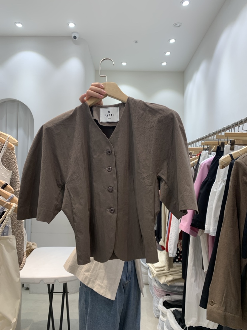 W.FATAL直郵韓國代購女裝新品職業休閑熱賣真品襯衫蕾絲衫W.FATAL襯衫/蕾絲衫圖色3