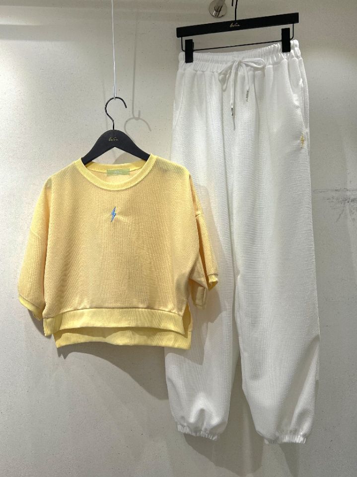 WON韓國直郵東大門實拍女裝新品真品24春夏時尚職業推薦衛衣WON衛衣