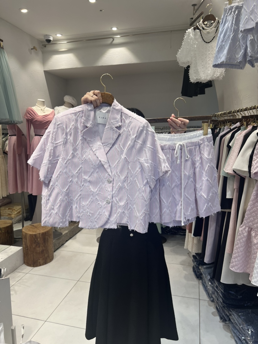 Cat.s韓國直郵東大門實拍女裝新款時尚熱賣人氣休閑套裝流蘇Cat.s____套裝
