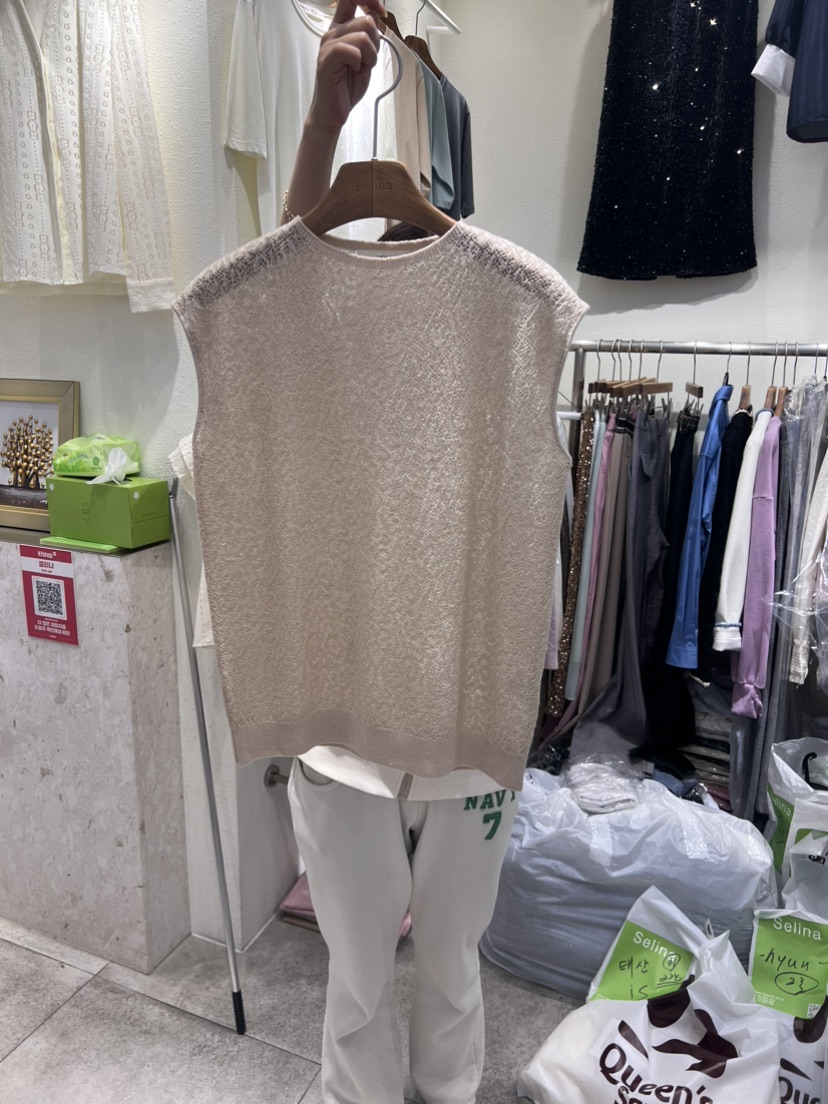 SELINA-Q韓國直郵東大門實拍女裝新品推薦休閑熱賣吊帶背心SELINA-Q吊帶/背心