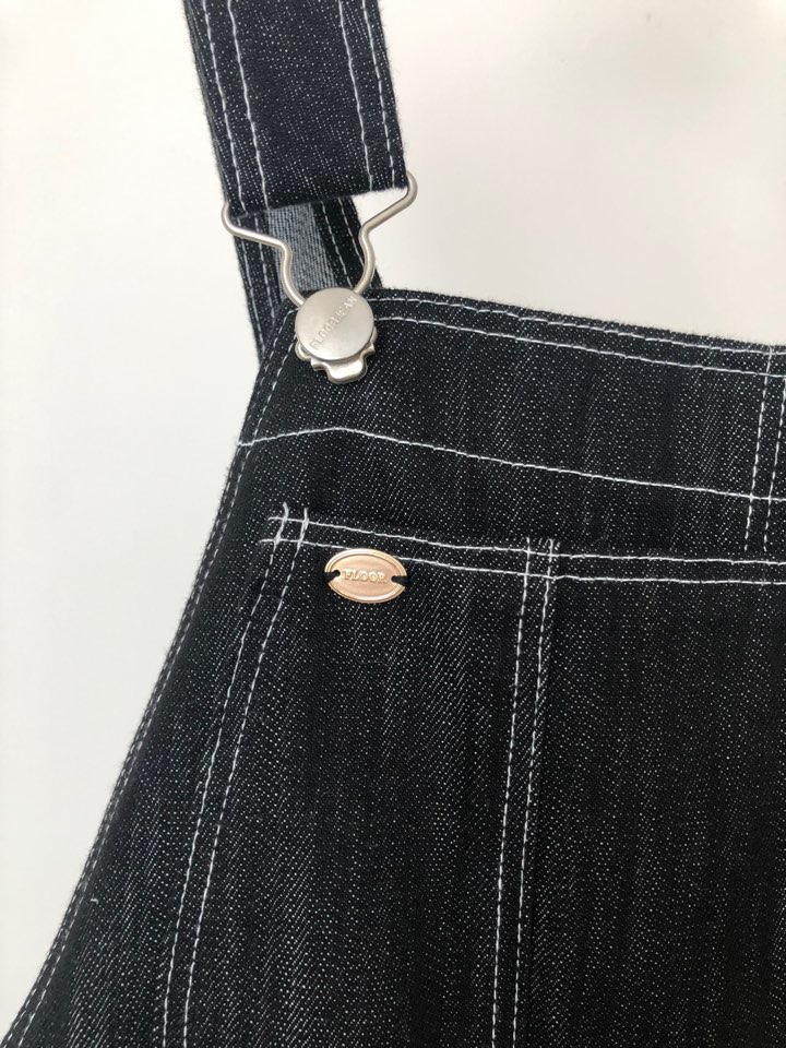 FLOOR韓國直郵東大門代購女裝新品真品24春夏職業熱賣背帶褲DRESS ROOM背帶褲