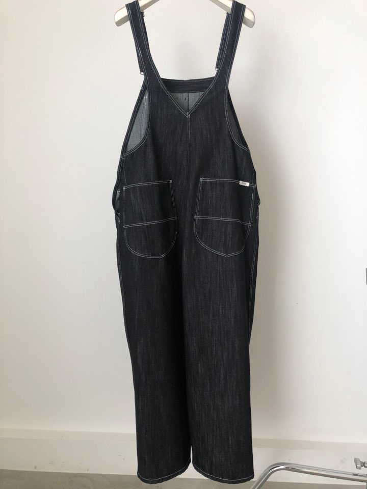 FLOOR韓國直郵東大門代購女裝新品真品24春夏職業熱賣背帶褲DRESS ROOM背帶褲