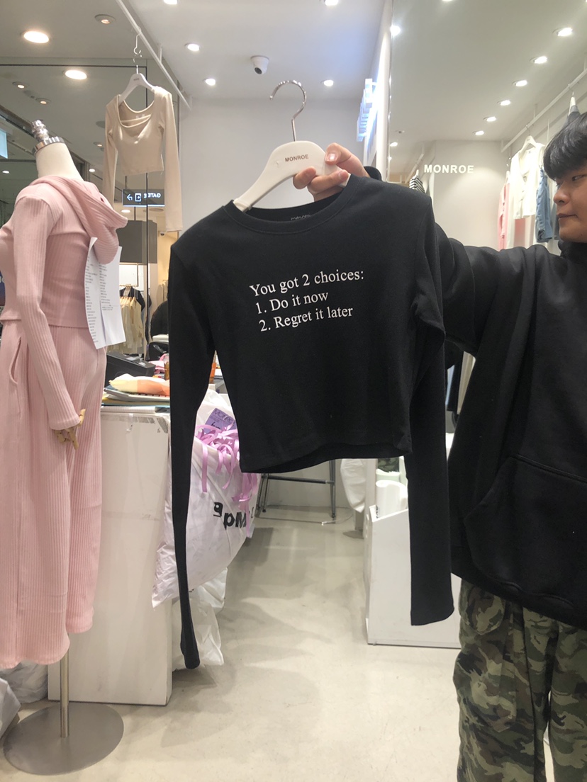 MONROE直郵韓國代購女裝新品時尚24春夏人氣休閑真品長袖T恤KONI長袖T恤圖色2