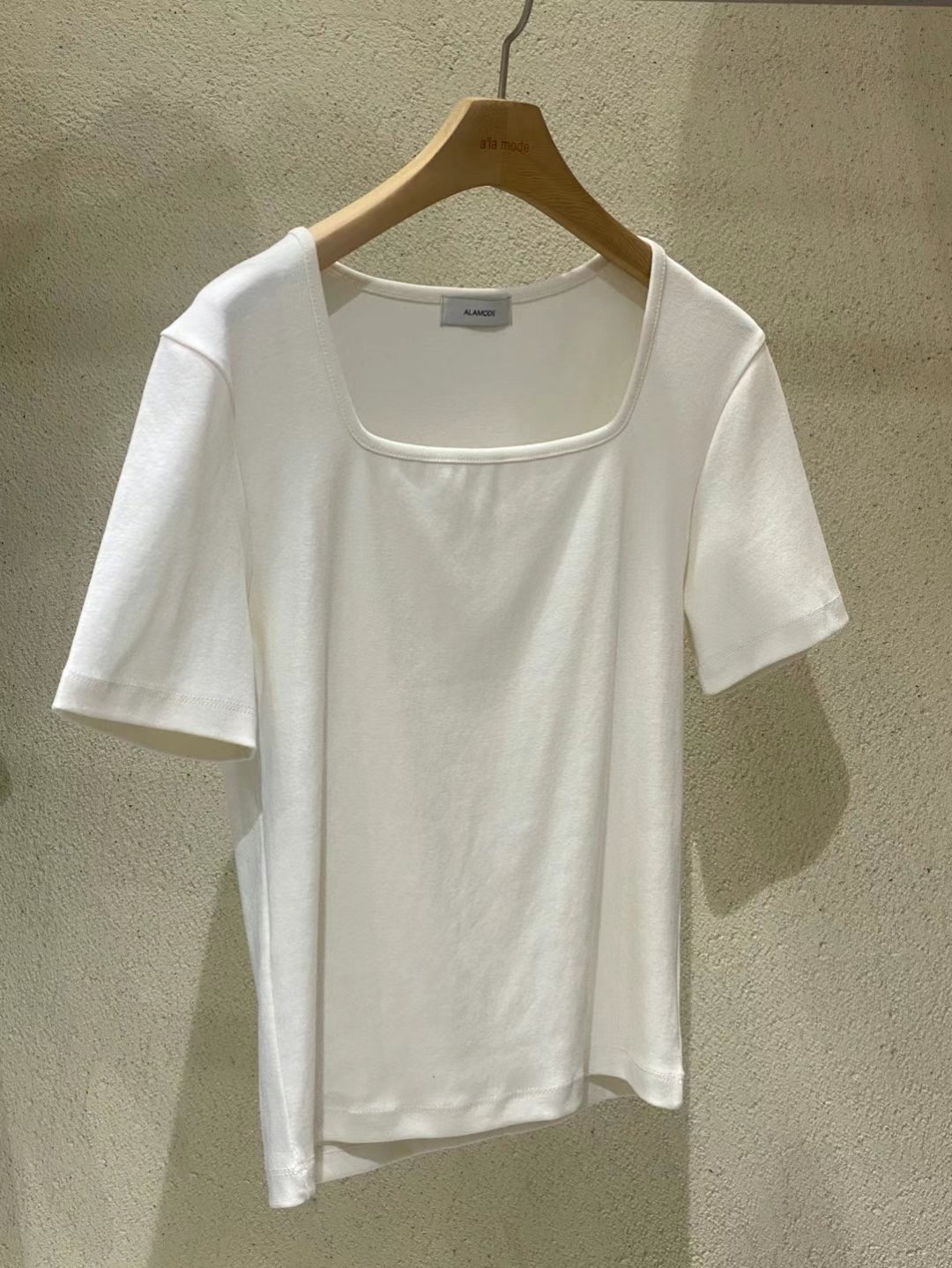 ALAMODE韓國直郵女裝新品熱賣休閑真品24春夏推薦職業T恤ALAMODET恤圖色1
