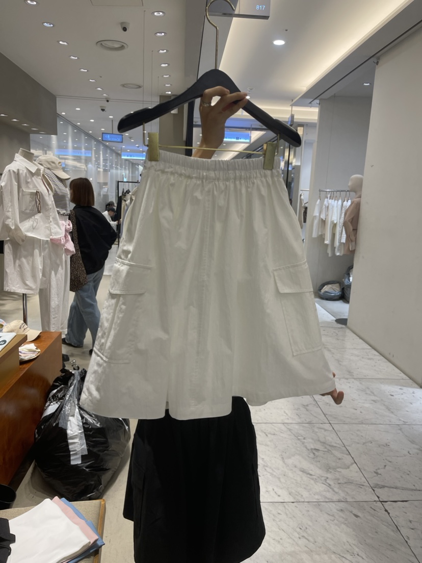 But ton/BOUTIQUE SEOUL韓國直郵東大門代購女裝新品時尚半身裙中短裙口袋But ton/BOUTIQUE SEOUL半身裙/中短裙