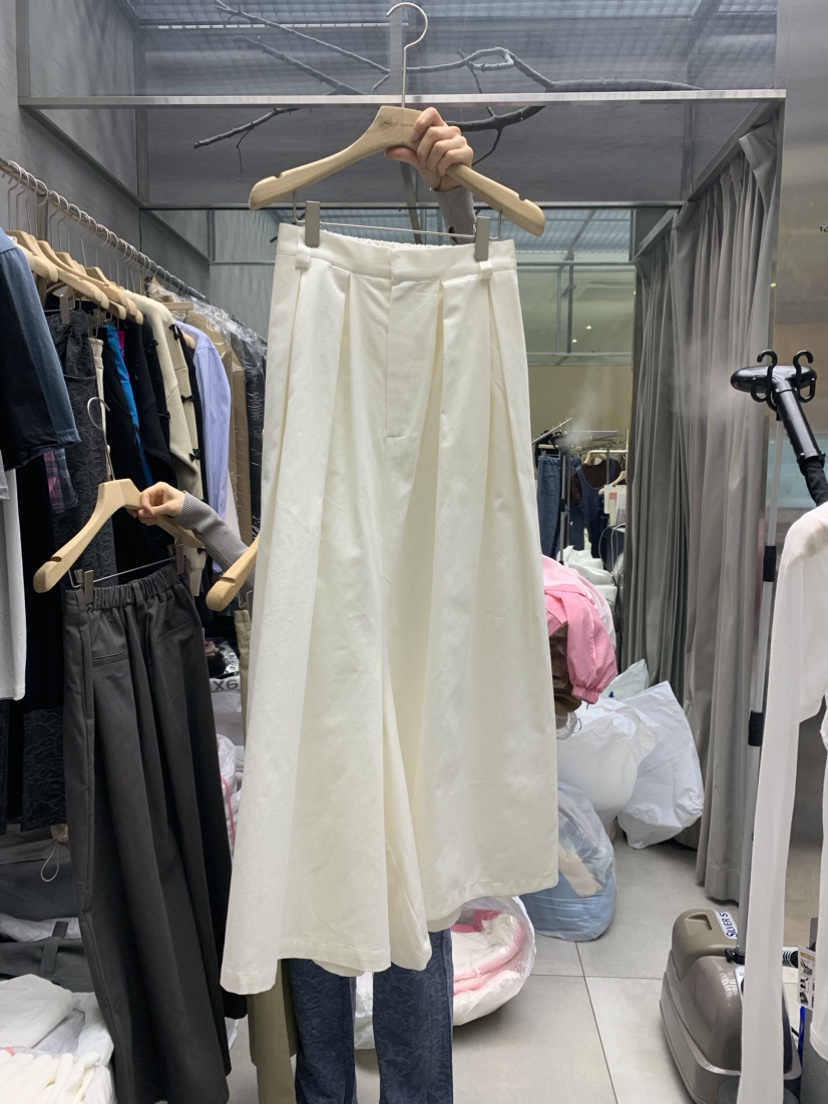 TOPQUEEN韓國直郵女裝新款職業人氣時尚推薦24春夏熱賣裙褲UOOV裙褲圖色3