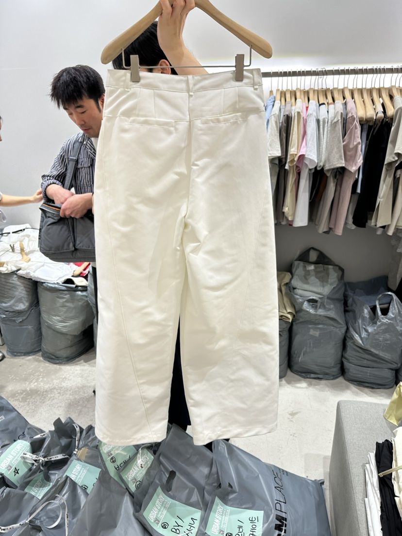 URBANSTORY韓國直郵東大門實拍女裝新款職業時尚真品休閑褲Remaking/URBANSTORY休閑褲