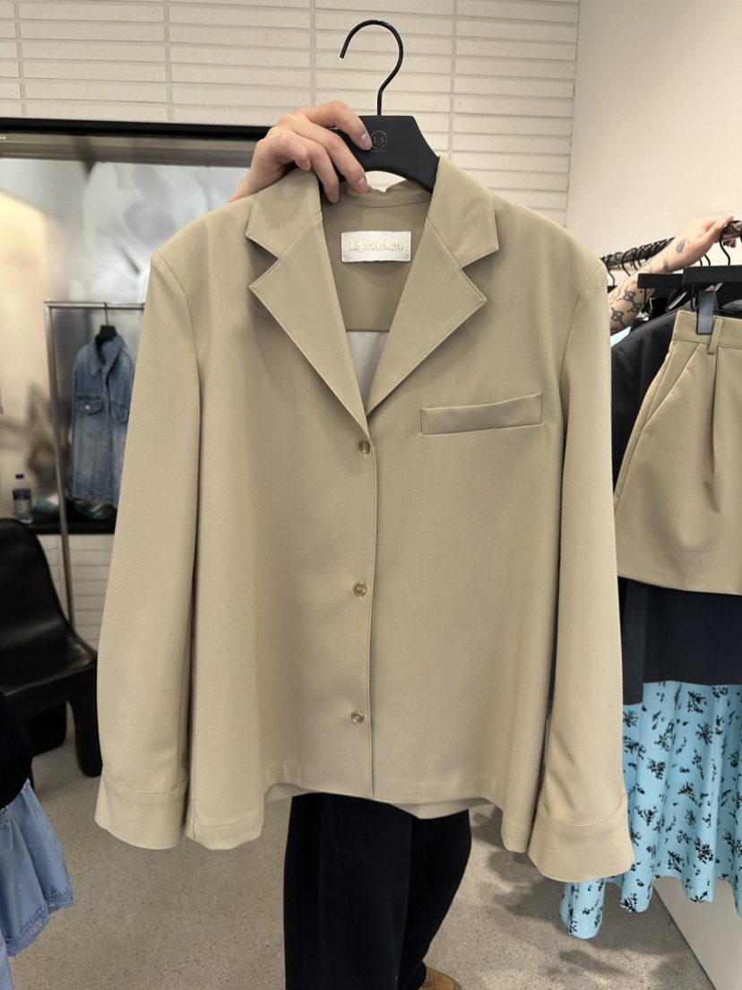 LE SMOKING直郵韓國代購女裝新品熱賣真品職業時尚24春夏夾克LIGHT AND SALT夾克