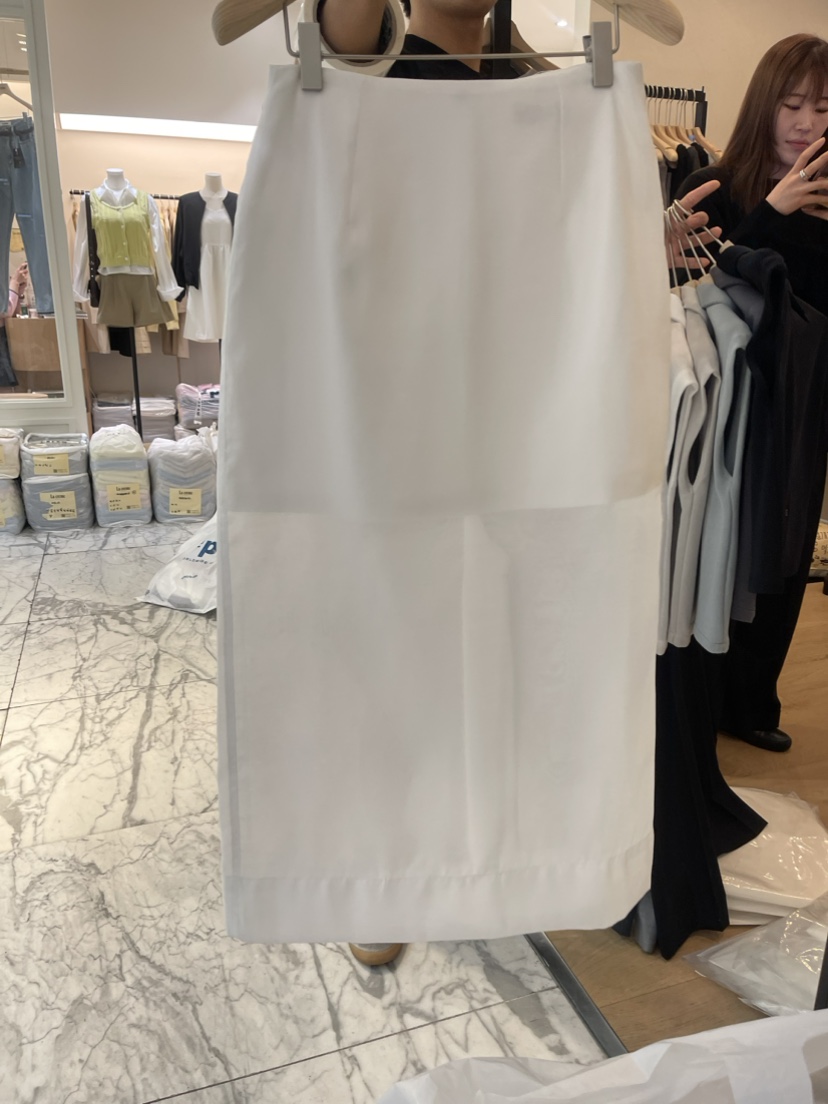 Femme lamagie直郵韓國代購女裝新款推薦時尚職業熱賣長裙Lamagie Femme長裙