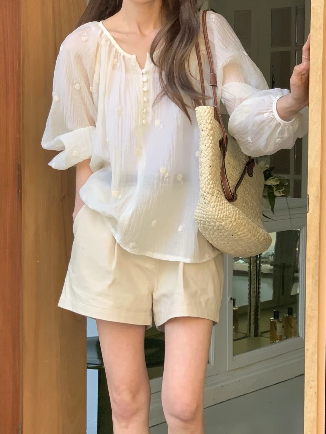 MICO-미코-T韓國直郵女裝新款熱賣職業真品人氣襯衫蕾絲衫ALL OVER襯衫/蕾絲衫