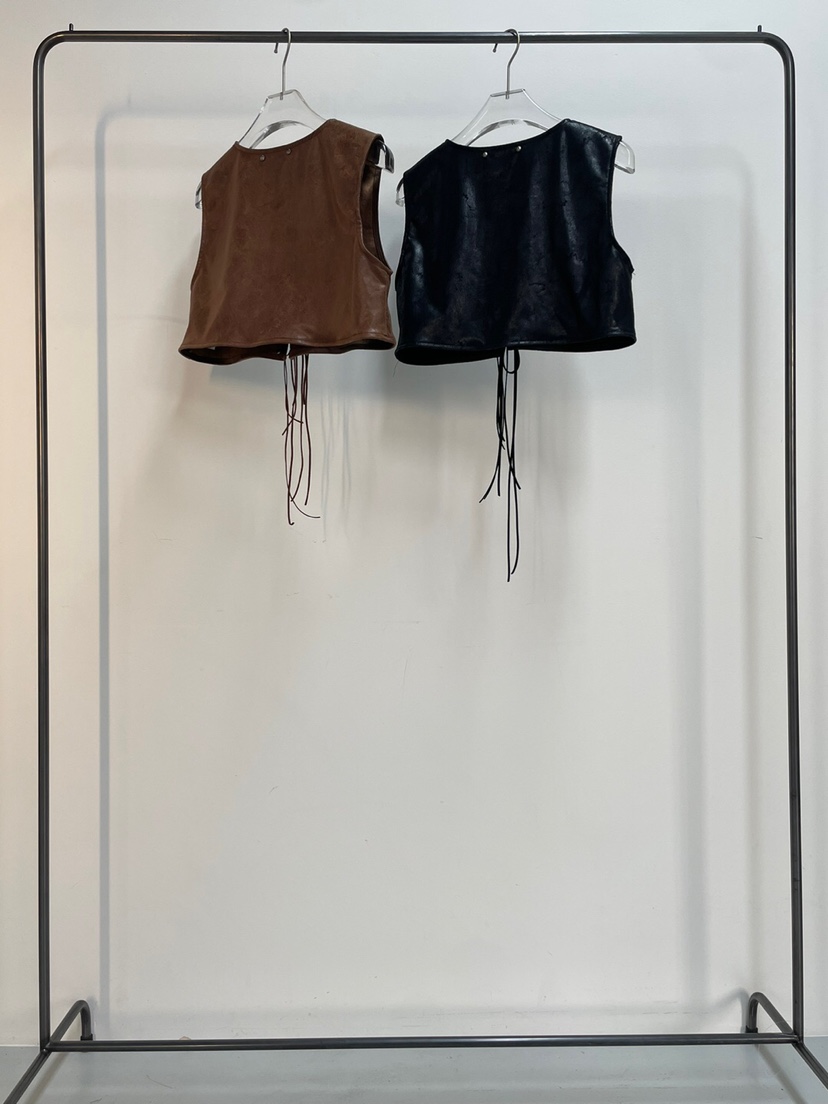 TEXTURE韓國直郵東大門實拍女裝新款24春夏真品職業熱賣馬甲待定馬甲