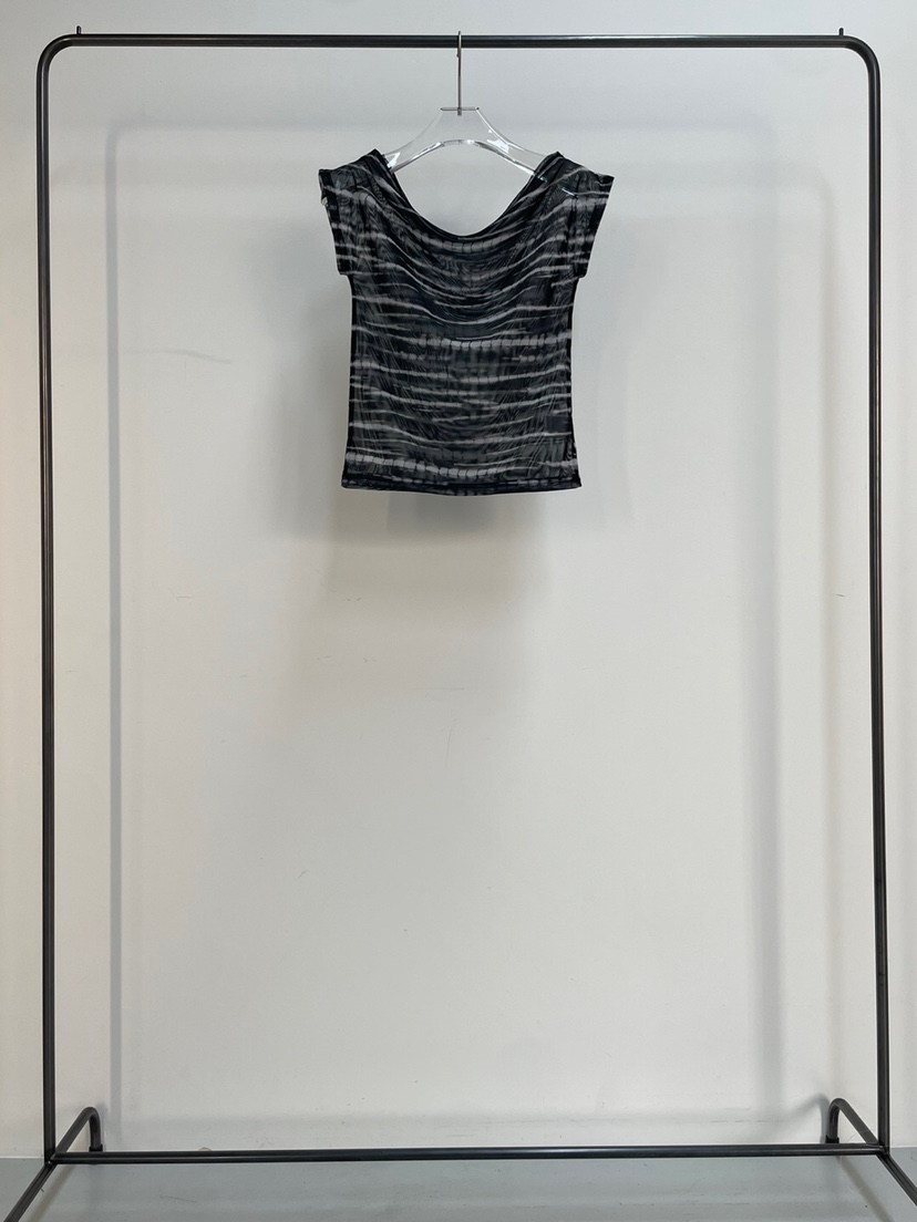 TEXTURE韓國直郵東大門實拍女裝新品人氣時尚24春夏推薦T恤待定T恤圖色3