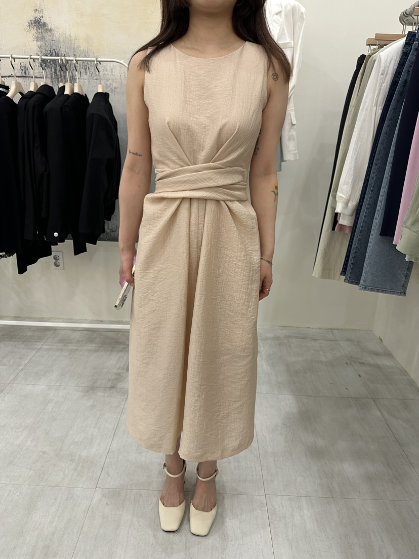Hello Hi韓國直郵東大門實拍女士新品24春夏人氣時尚連衣裙Hello Hi連衣裙