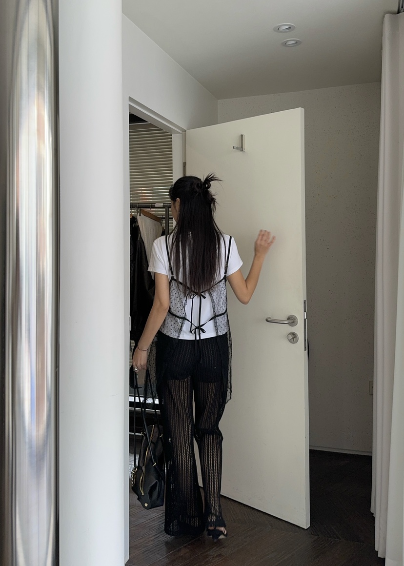 OUPPT韓國直郵東大門實拍女裝新款24春夏真品推薦人氣連衣裙OUPPT連衣裙