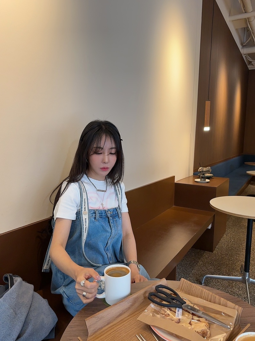 PALETTE韓國直郵女裝新款人氣推薦休閑24春夏真品時尚背帶褲PALETTE背帶褲