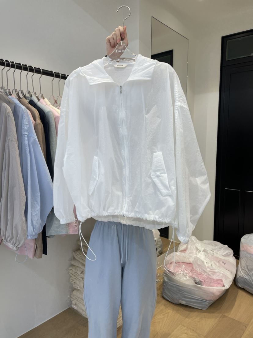 RIVEROOM韓國直郵東大門代購女裝新款時尚休閑推薦夾克兜帽RIVEROOM夾克