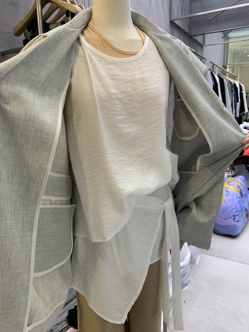 TOPQUEEN韓國直郵東大門代購女裝新款休閑真品推薦24春夏套裝UOOV套裝圖色3