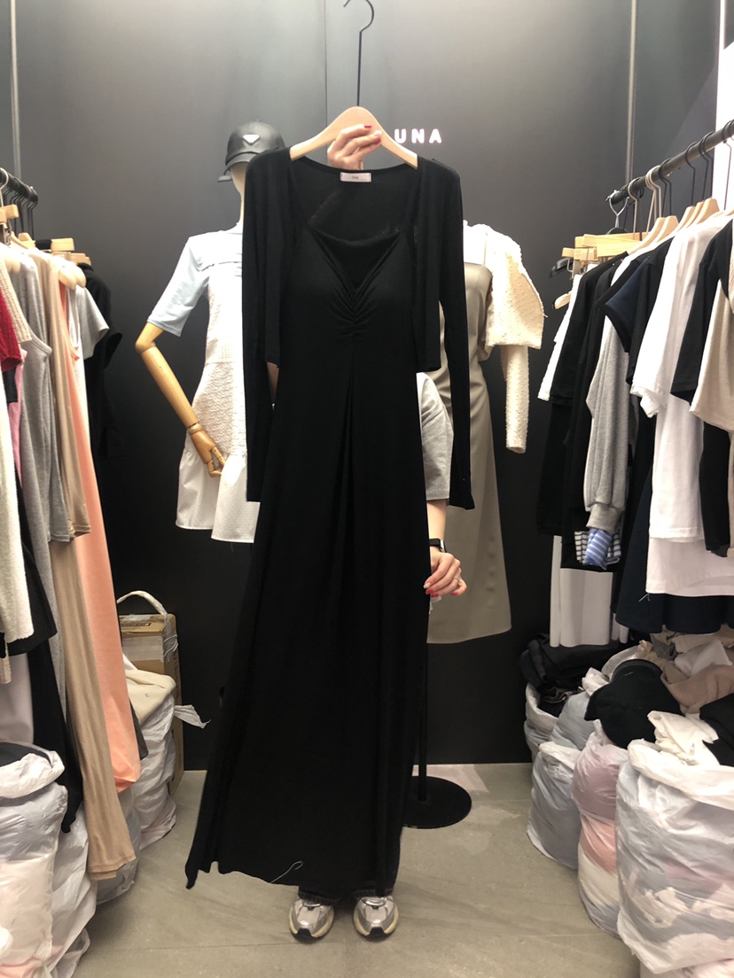 UNA韓國直郵東大門實拍女裝新款真品人氣24春夏職業套裝喇叭THEMAY/UNA套裝圖色3