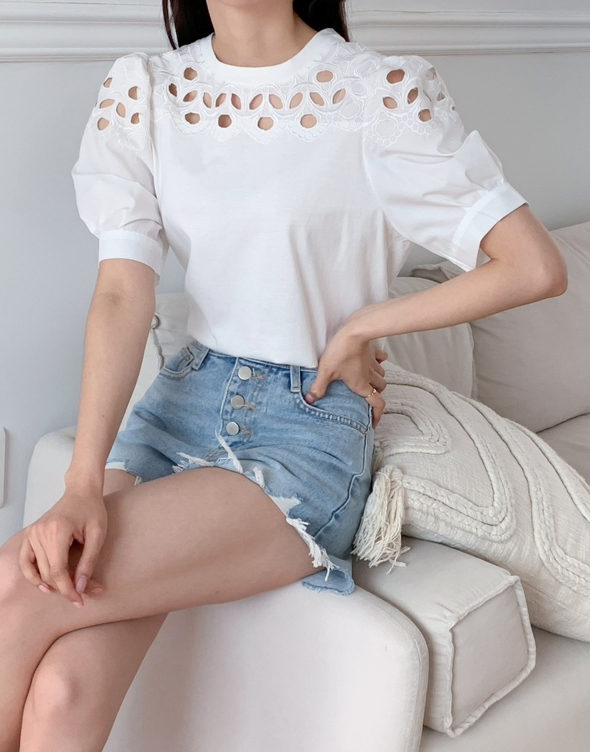 CLASSY-O韓國直郵東大門代購女裝新品人氣24春夏襯衫蕾絲衫刺繡CLASSY-O襯衫/蕾絲衫
