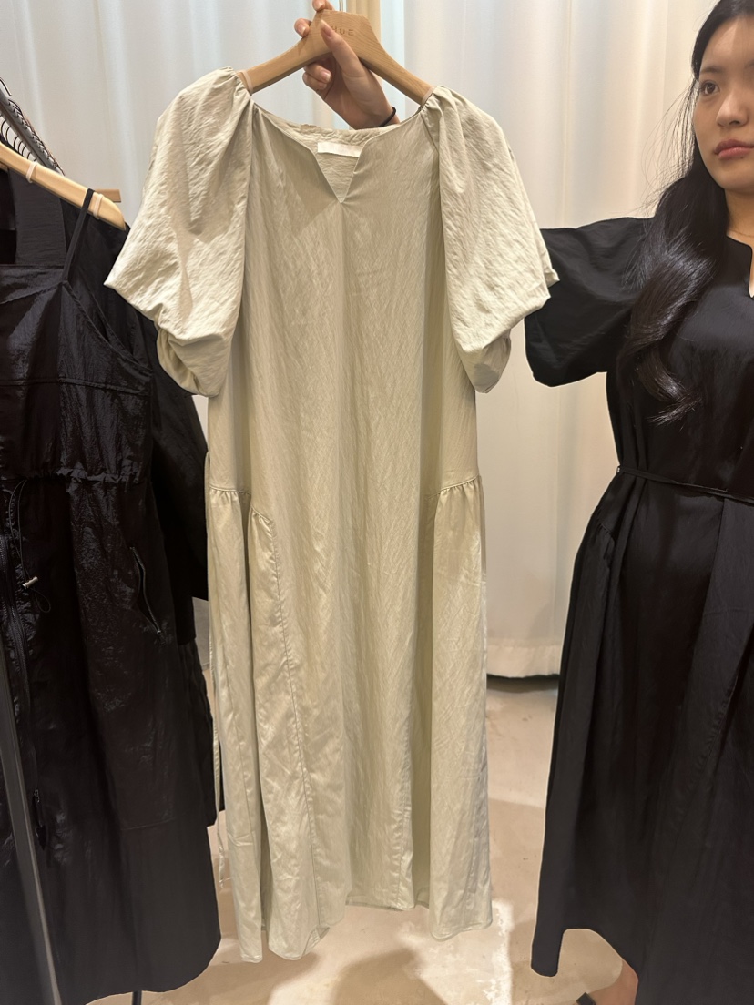 HUE韓國直郵東大門實拍女裝新品熱賣真品時尚24春夏連衣裙ERIA/HUE連衣裙