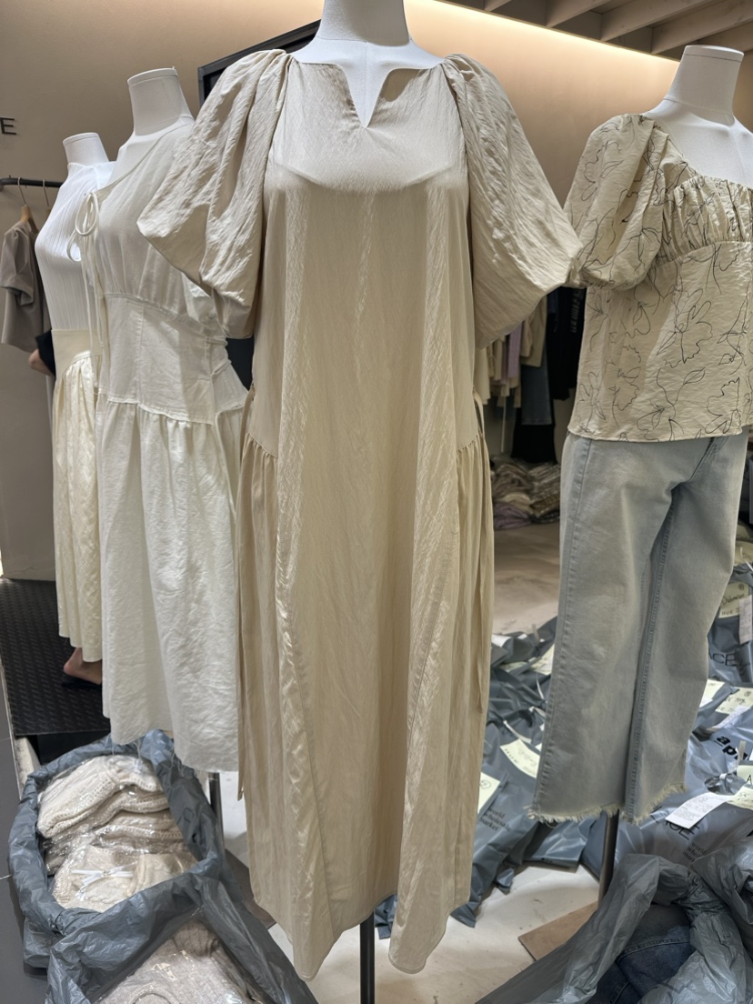 HUE韓國直郵東大門實拍女裝新品熱賣真品時尚24春夏連衣裙ERIA/HUE連衣裙