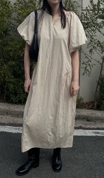 HUE韓國直郵東大門實拍女裝新品熱賣真品時尚24春夏連衣裙ERIA/HUE連衣裙圖色2