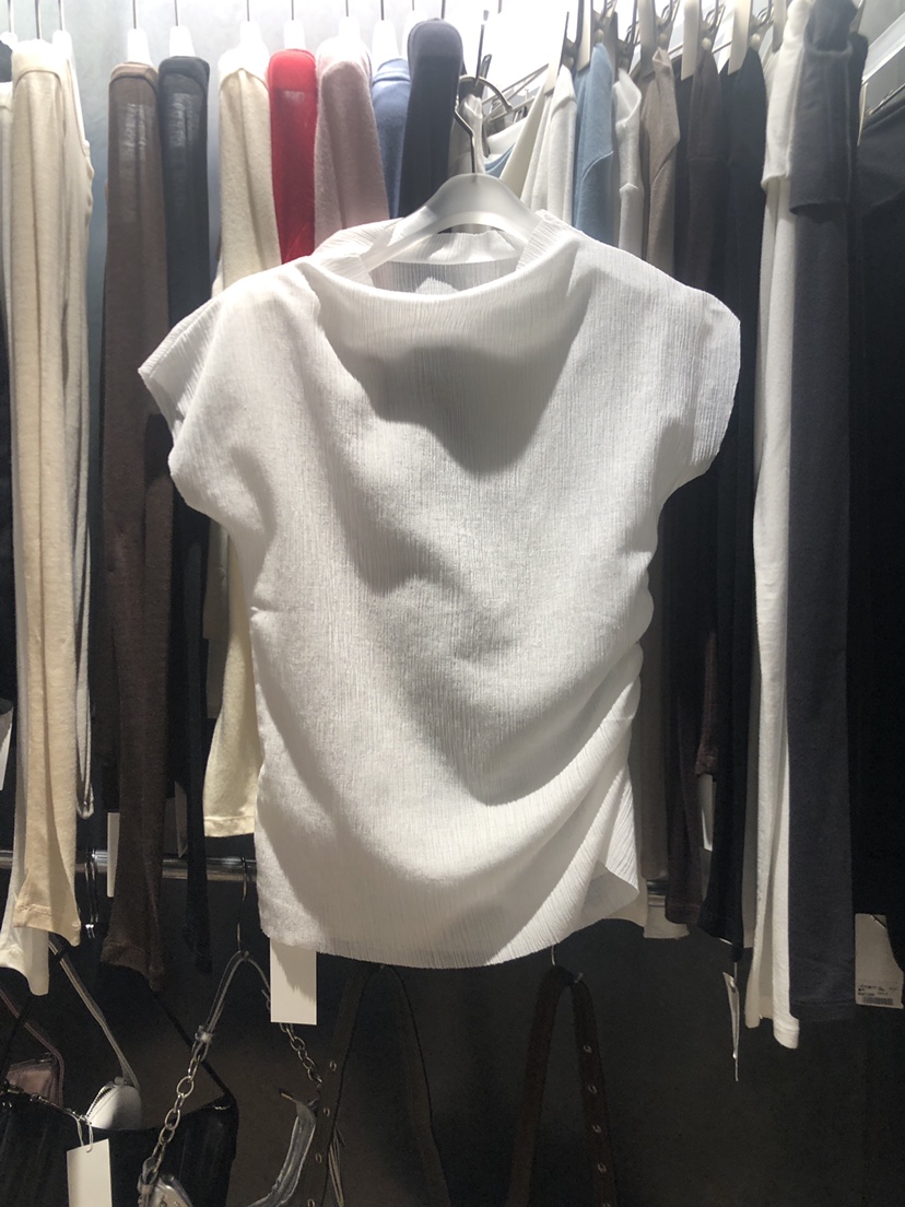 CCW韓國直郵女裝新品休閑時尚真品推薦職業人氣熱賣24春夏T恤CCW--NYUNYUT恤