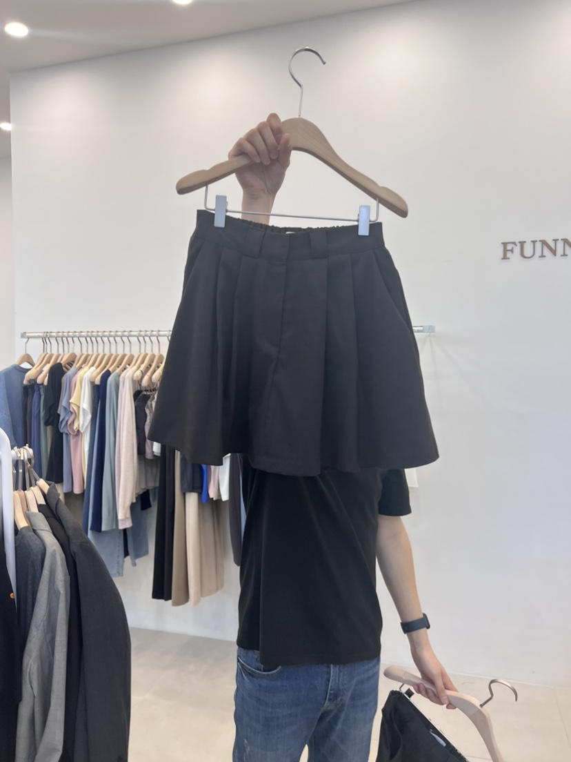 FUNNY POWDER直郵韓國代購女裝新款真品人氣熱賣短褲格紋褶皺THE FUNNY短褲圖色3