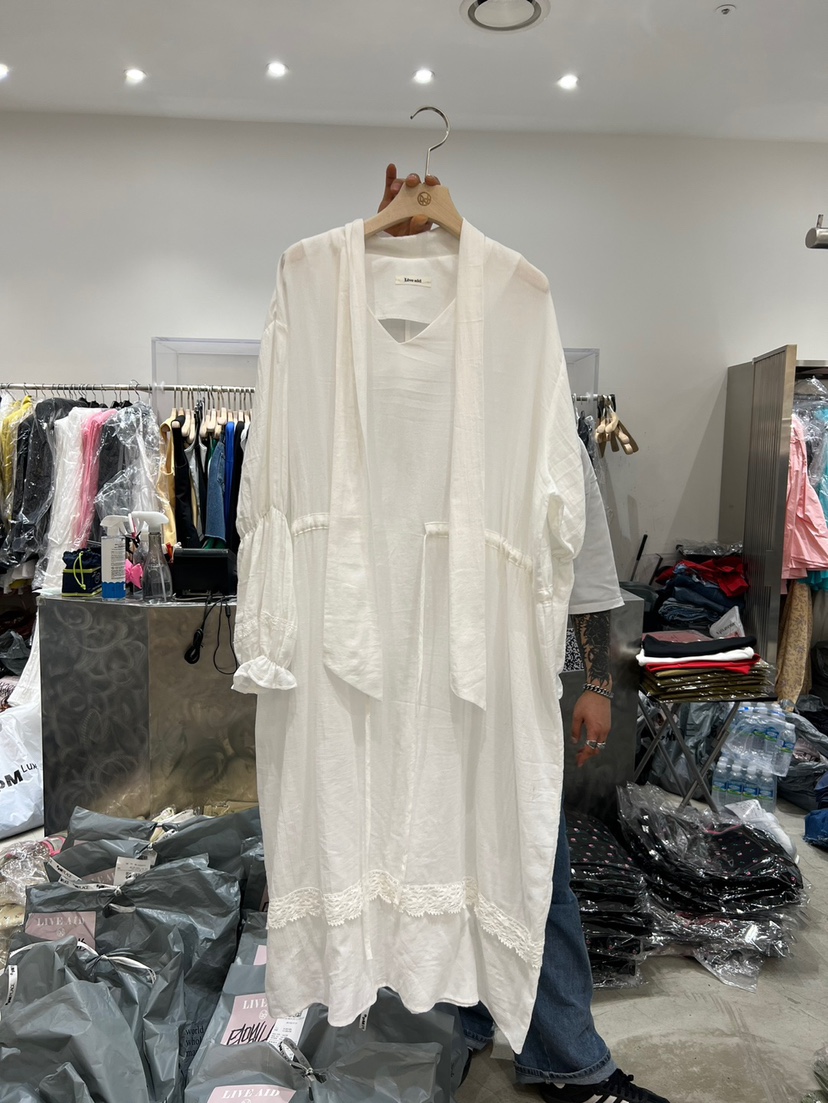 LIVE AID韓國直郵東大門代購女裝新品真品人氣熱賣推薦連衣裙LIVE AID連衣裙
