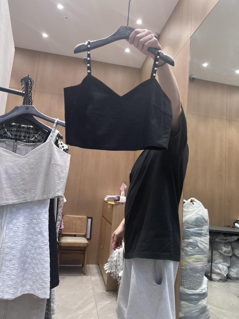 TRIPLE SEVEN直郵韓國代購女裝新品24春夏休閑真品吊帶背心TRIPLE SEVEN吊帶/背心圖色2