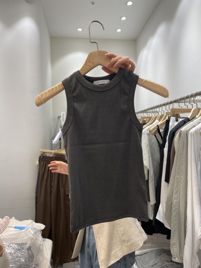 W.FATAL韓國直郵東大門代購女裝新品時尚職業推薦吊帶背心W.FATAL吊帶/背心圖色2