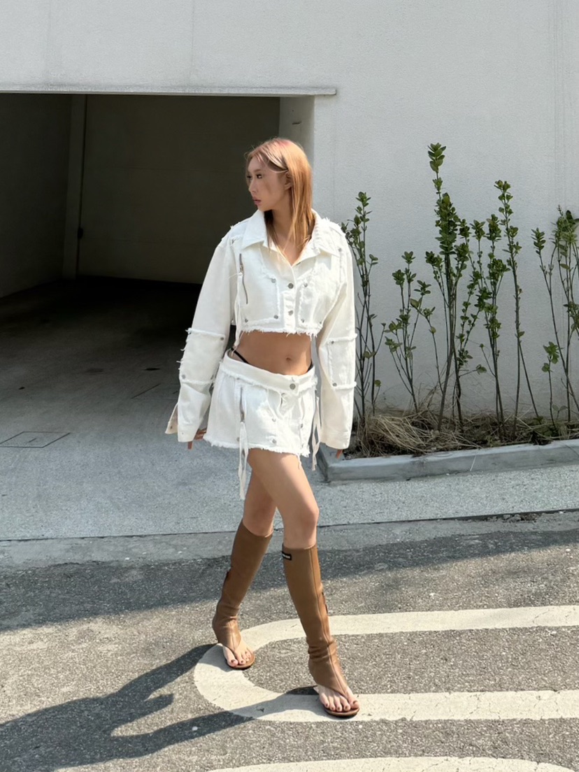 GATELESS韓國直郵東大門實拍女裝新品人氣熱賣職業推薦夾克GATELESS夾克