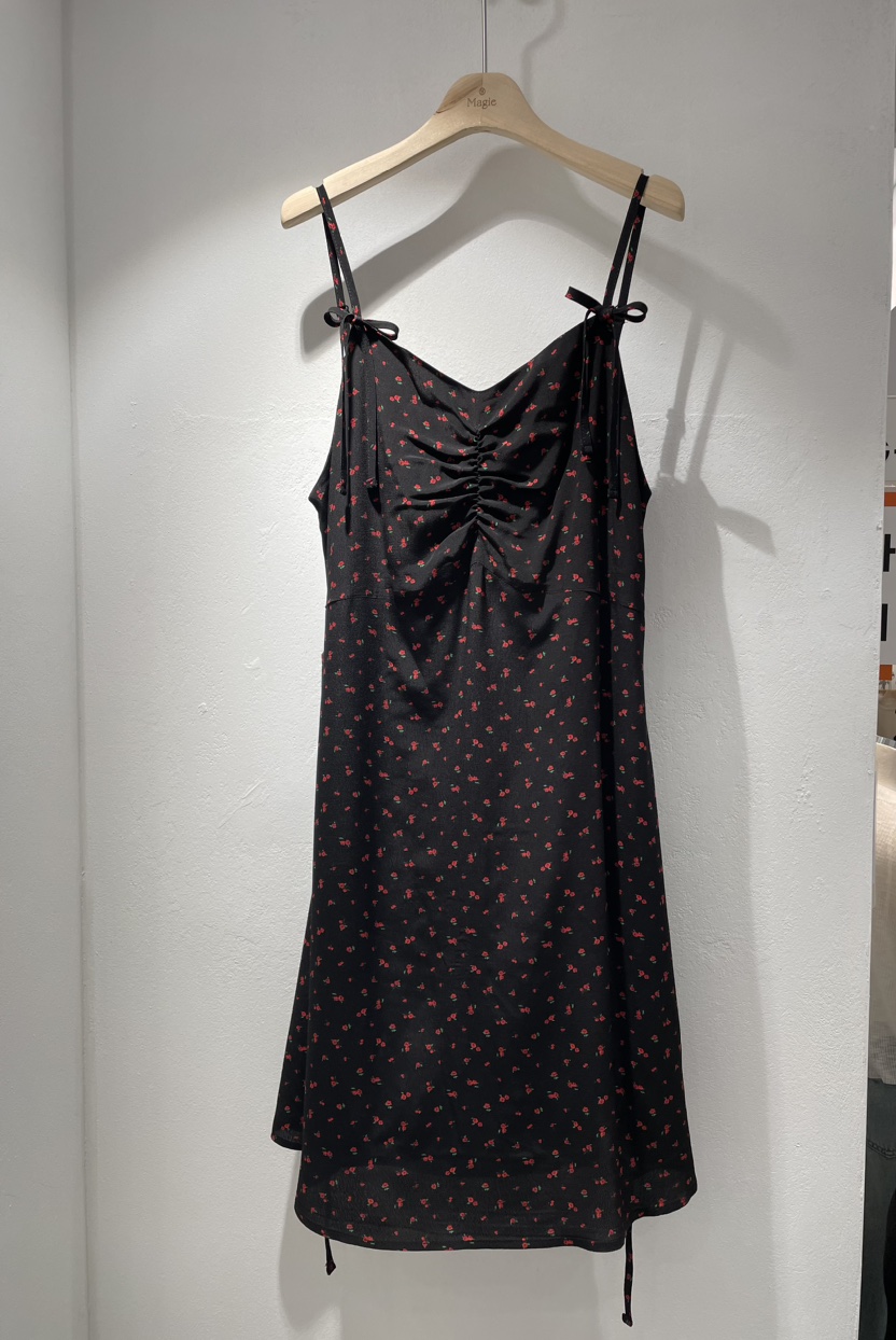 Magie韓國直郵東大門代購女裝新品休閑24春夏時尚職業連衣裙VI A連衣裙