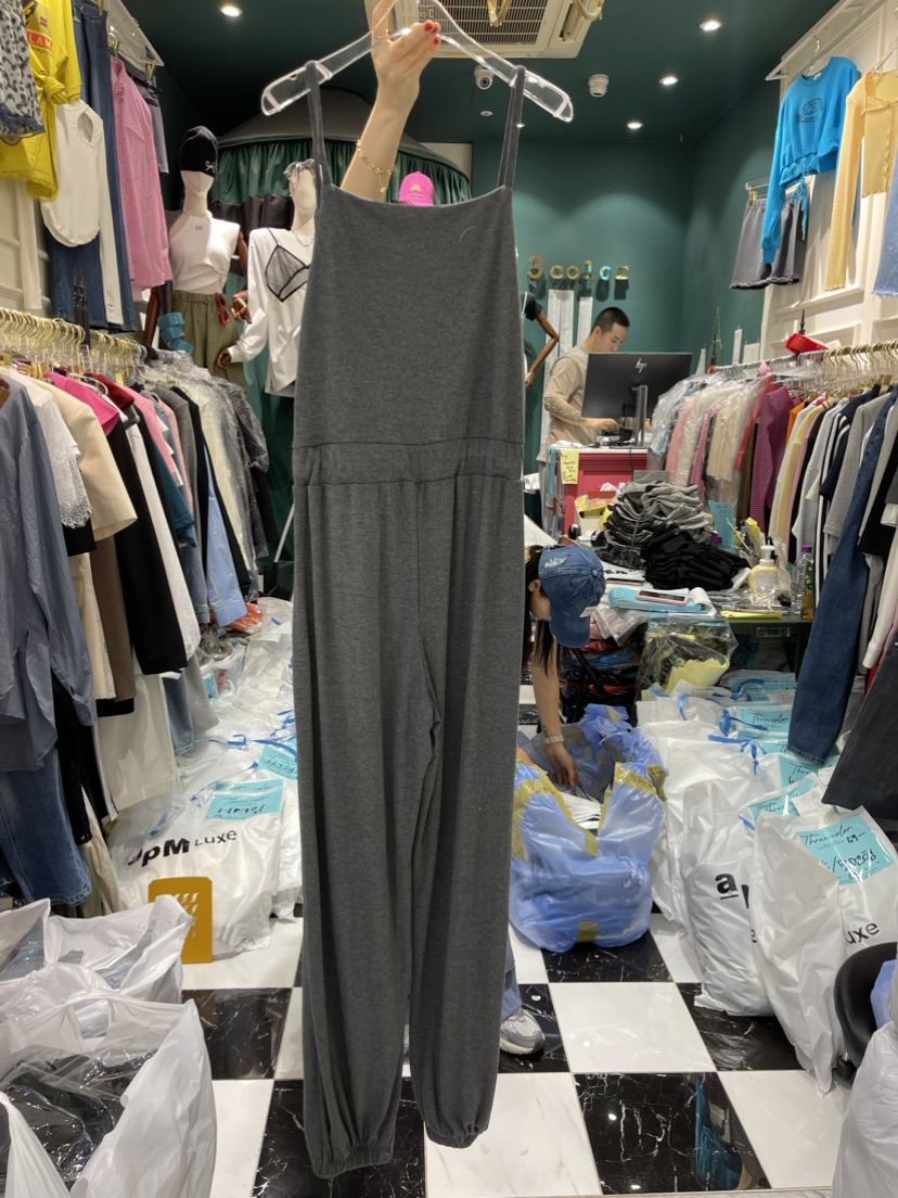 Three color直郵韓國代購女裝新品熱賣休閑推薦職業連體褲Three color連體褲