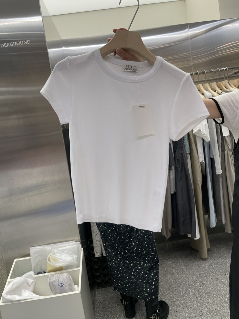 VELVET UNDERGROUND直郵韓國代購女裝新品推薦24春夏T恤VELVET UNDERGROUNDT恤圖色3
